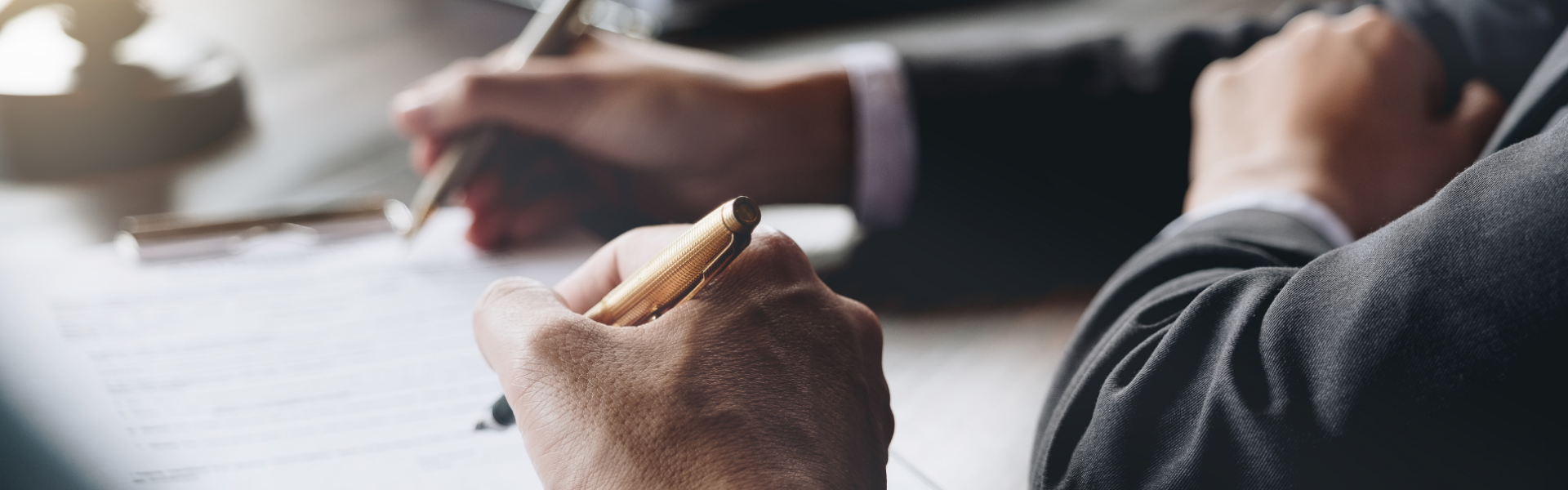 Pluralia per le imprese background